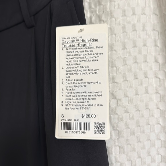 NWT lululemon Daydrift high rise trouser in black - Picture 2 of 2